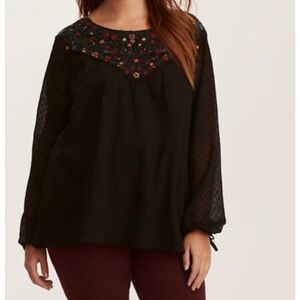 Torrid chiffon floral embroidered top blouse 00